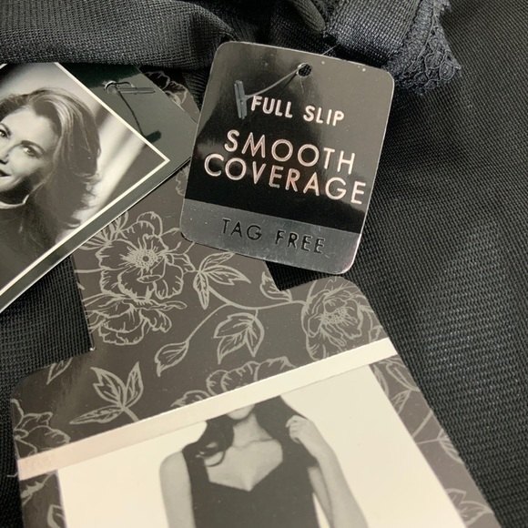 Kathy Ireland Intimate Full Slip Lace Details - Picture 5 of 9